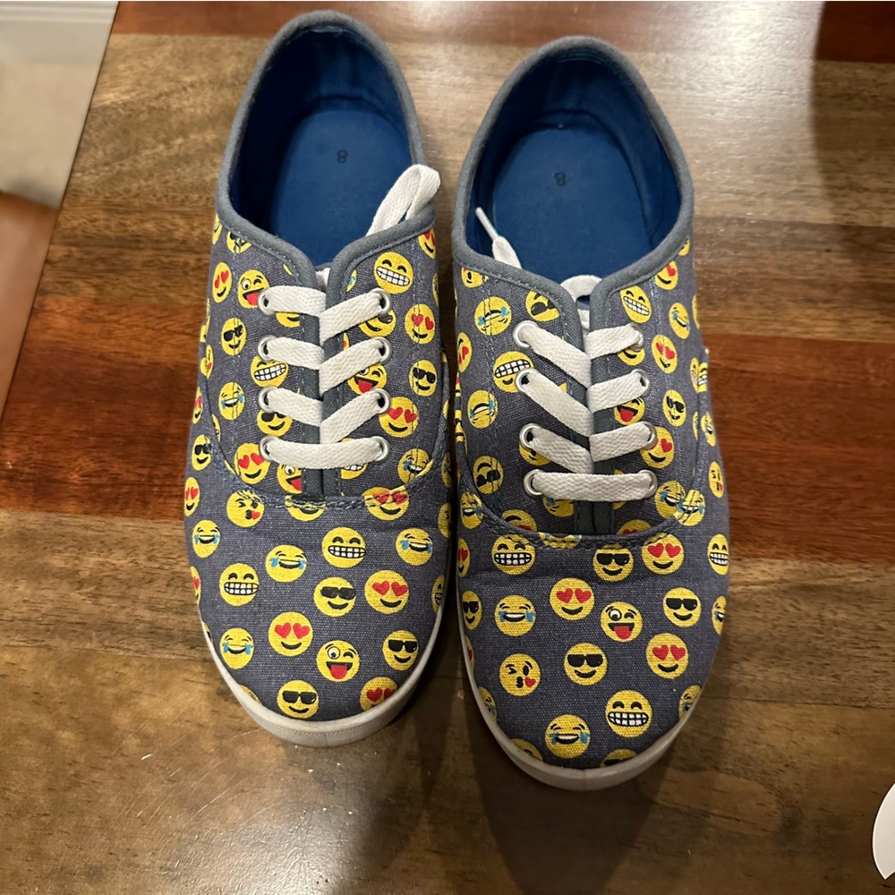 Emoji Print Canvas Lace-Up Sneakers Women's Size 8 Denim Low Top